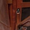 Foto van The Chesterfield Brand Rugtas Calden Cognac