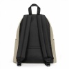 Foto van Eastpak Day Pak'R Rugtas Beach Beige