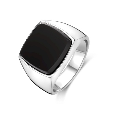 Foto van Zilveren ring met onyx 1341692