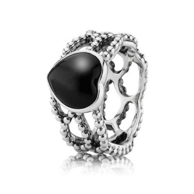 Foto van Pandora 190874ON ring met zwarte onyx in hartvorm mt 54