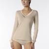 Afbeelding van OROBLU PERFECT LINE COTTON T SHIRT V NECK LONG SLEEVE SAND
