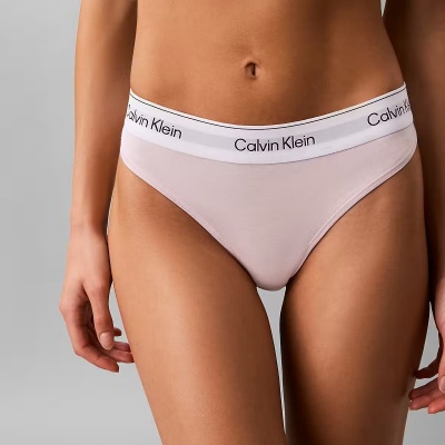 Foto van CALVIN KLEIN THONG CRADLE PINK LV00QF85188Z6