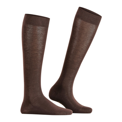 Foto van FALKE LONDON KNIEKOUS SENSITIVE DARK BROWN