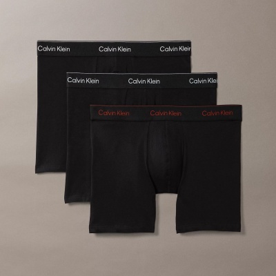 Foto van CALVIN KLEIN ICON COTTON STRETCH RELAXED FIT TRUNKS 3 PACK LV00NB842860FL