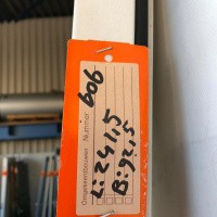 Afbeelding van Hardhouten buitendeur met driepuntsluiting