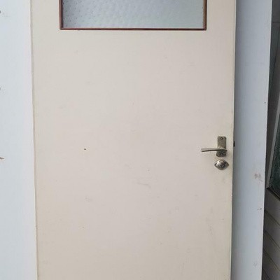 2 binnen deuren met bovenlicht 2 binnen deuren met bovenlicht