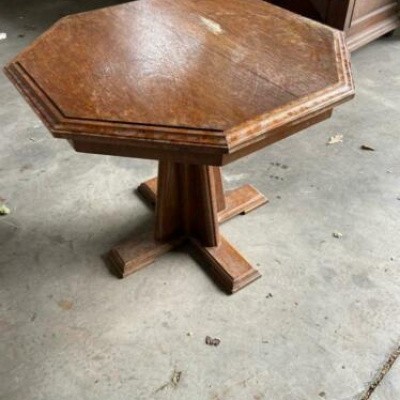 Houten bijzettafel Houten bijzettafel