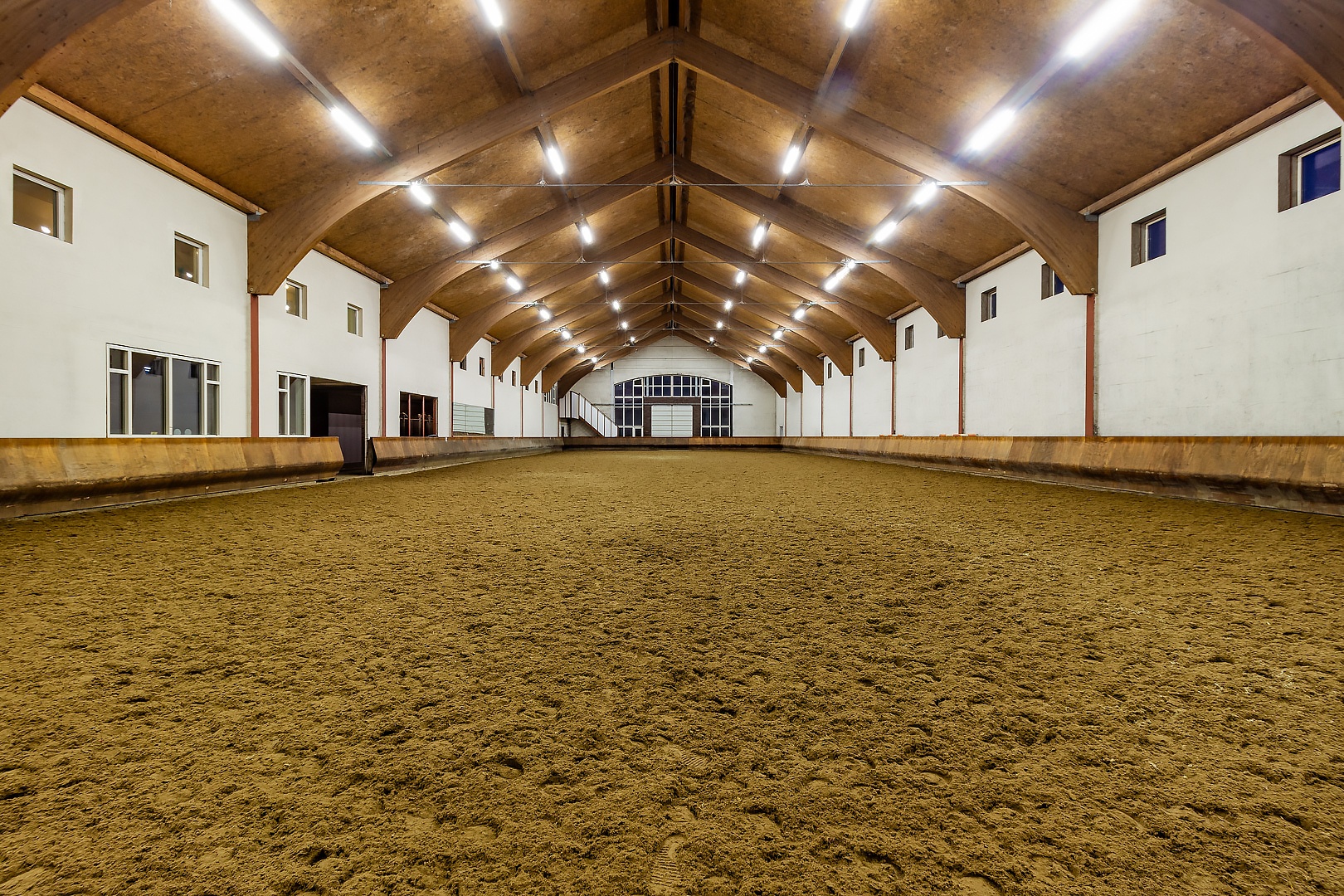 Paardenbak Verlichten met LED: Veilig, Duurzaam en Slim