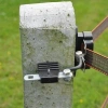 Afbeelding van Gallagher 2-weg poortgreepanker zwart hout (4)