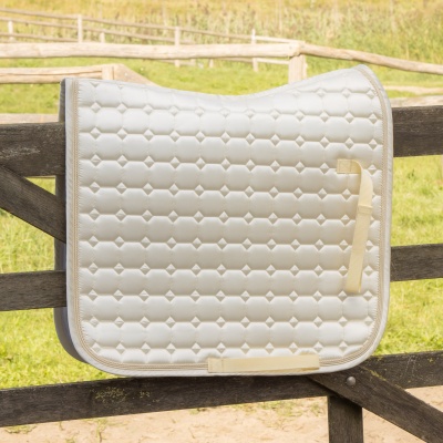 Foto van Harry's Horse Zadeldek EQS Ivory cream- cob vz