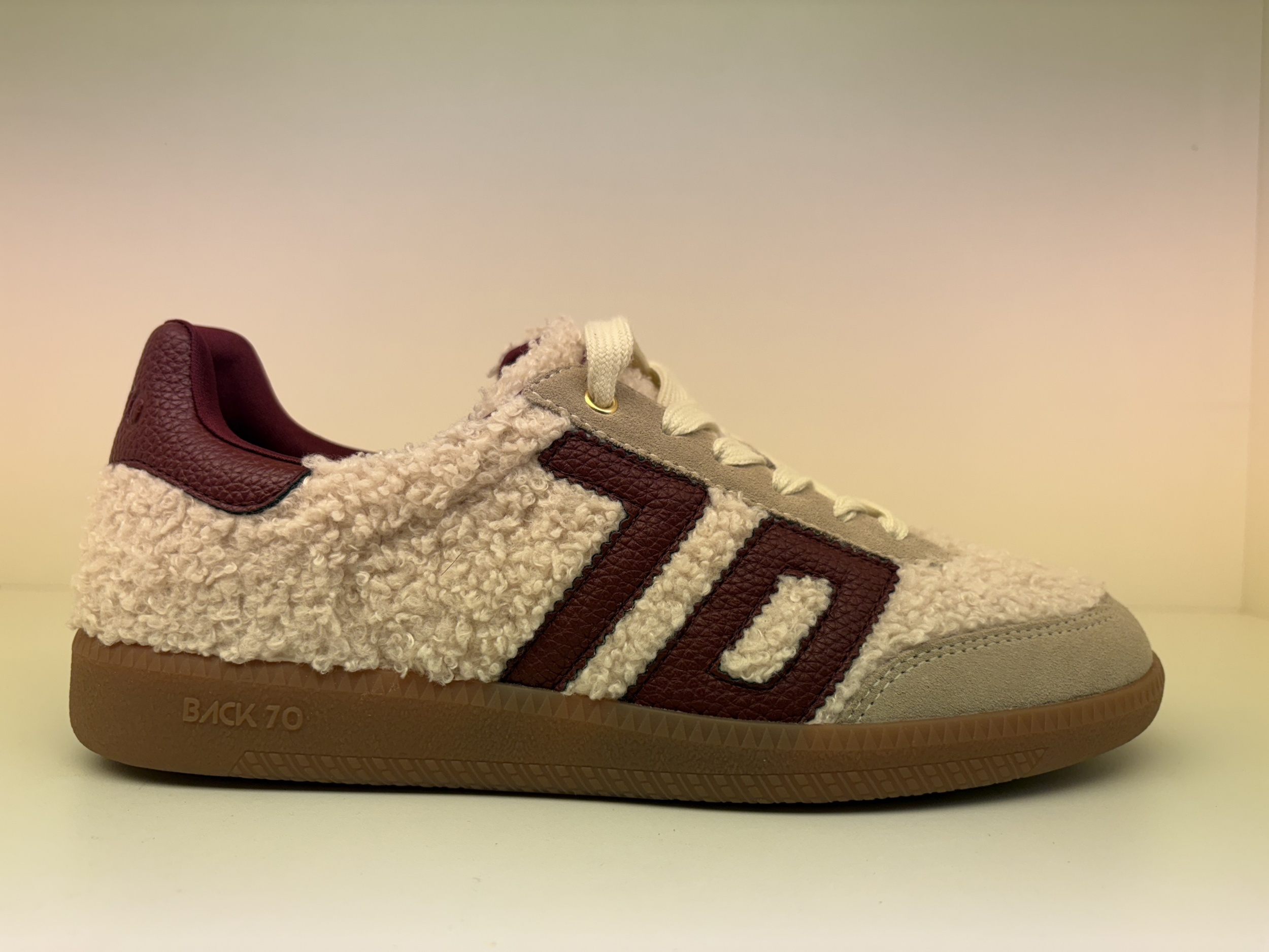 Sneaker