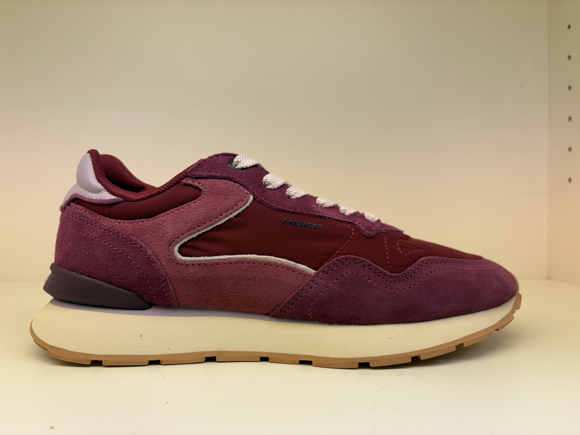 Sneaker