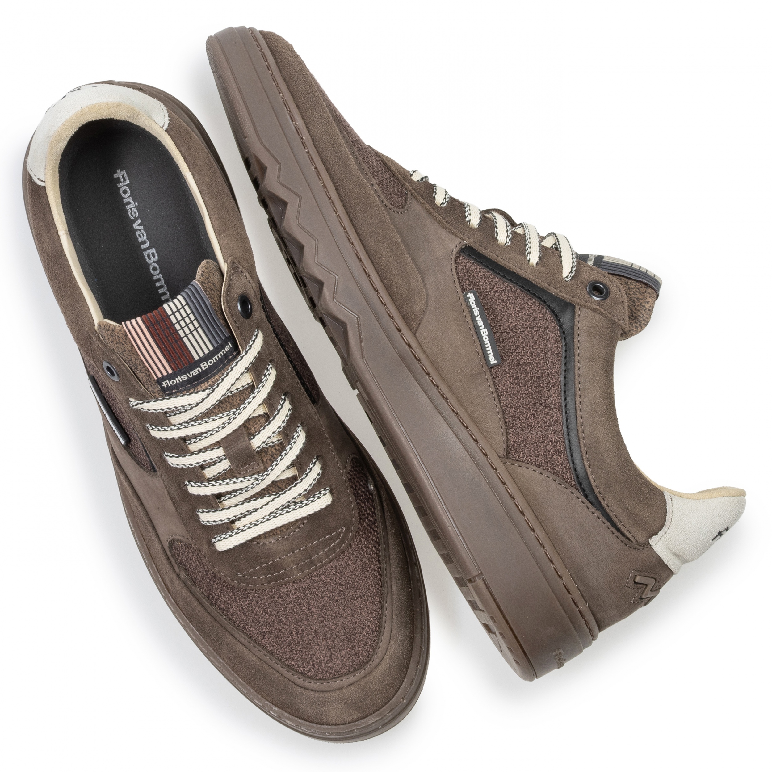 Sneaker