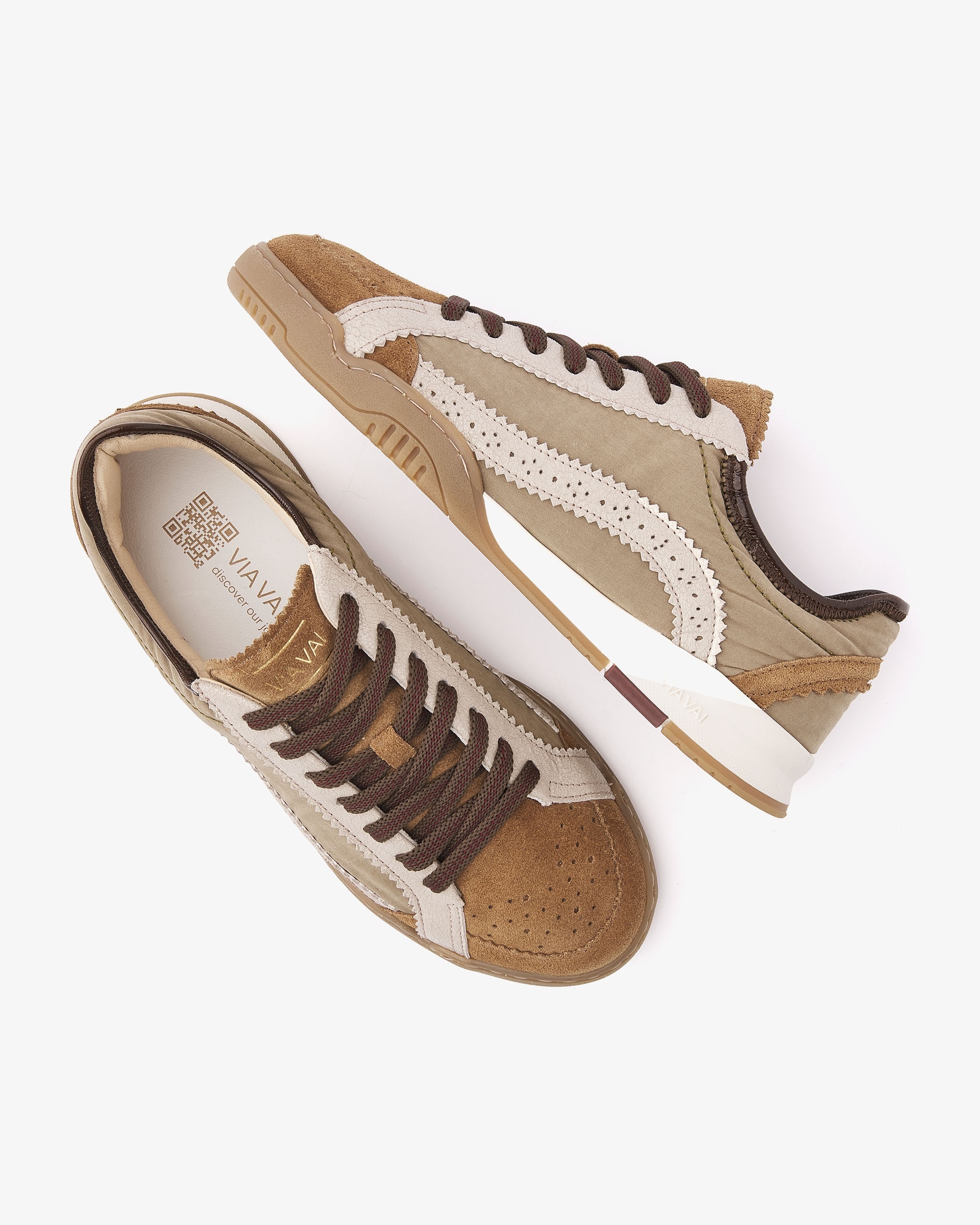 Sneaker