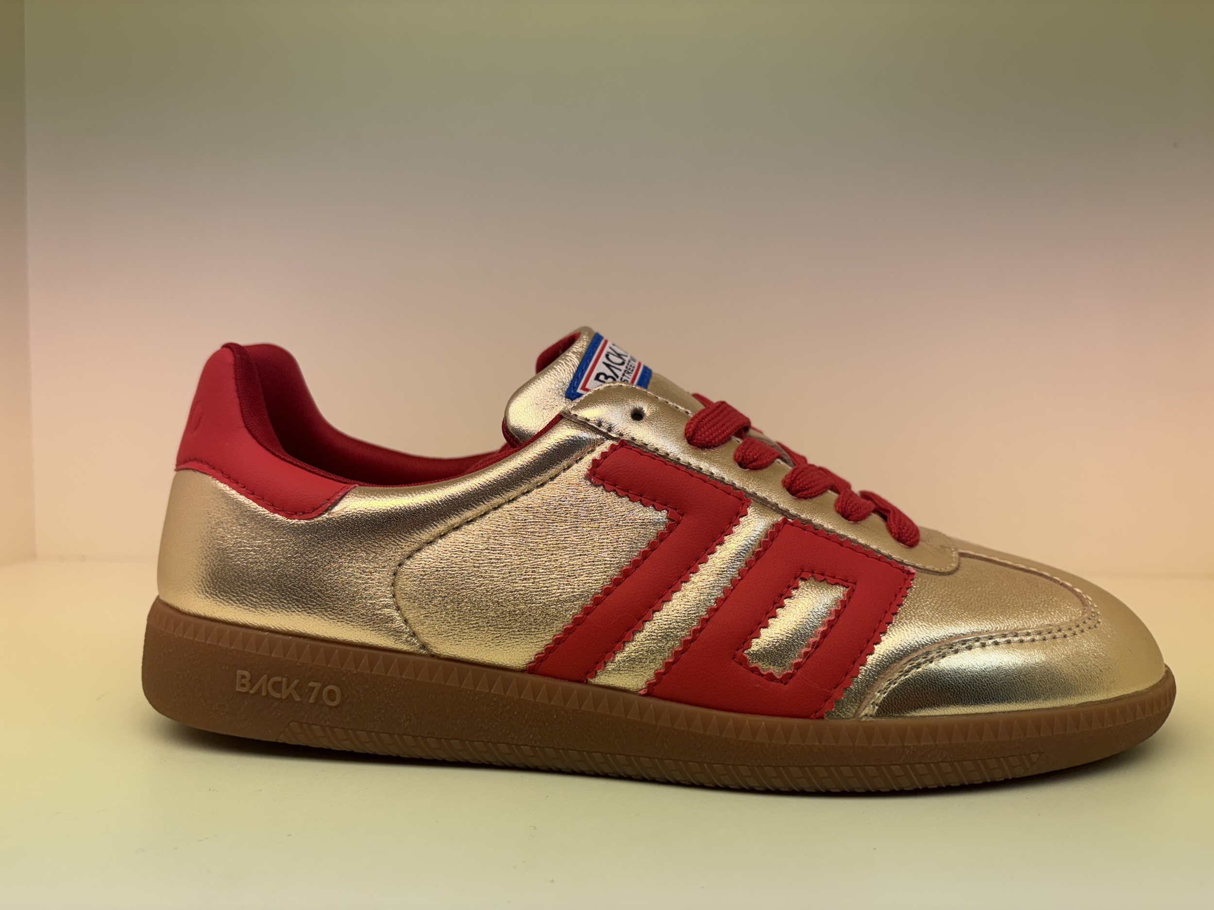 Sneaker