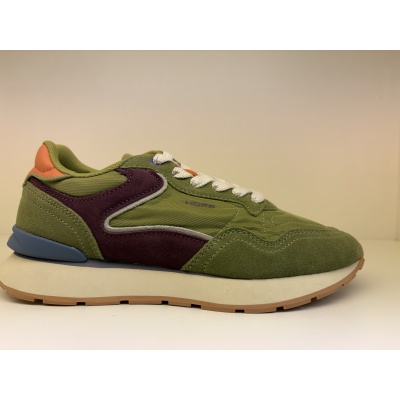 Foto van Sneaker
