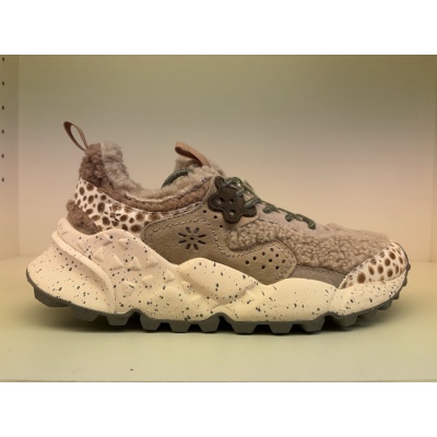 Foto van Sneaker