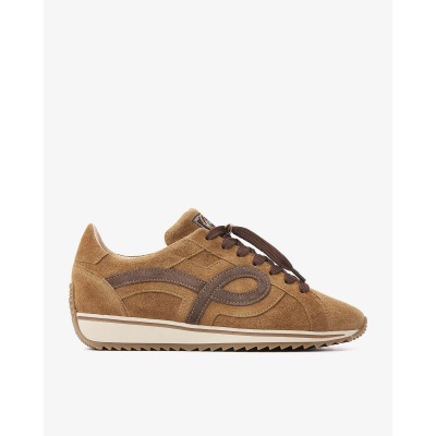 Foto van Sneaker