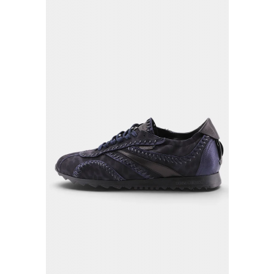 Foto van Sneaker