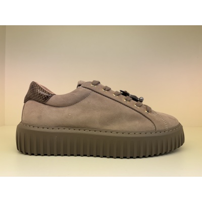 Sneaker Foto van Sneaker