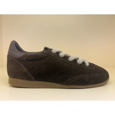 Foto van Sneaker