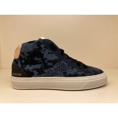 Foto van Half hoge sneaker