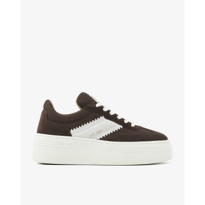 Foto van Sneaker