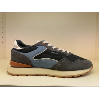 Foto van Sneaker