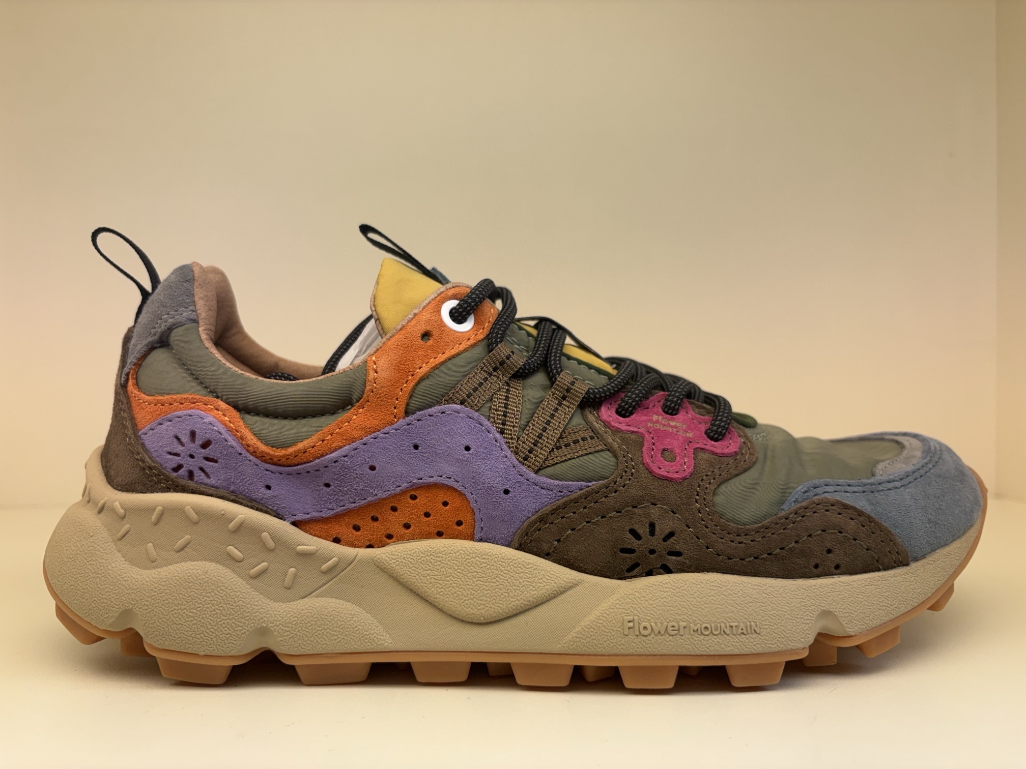 Sneaker