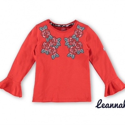O chill longsleeve Leannah rood shirt met rozen print O chill longsleeve Leannah rood shirt met rozen print