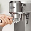 Afbeelding van Tweedekans - De'Longhi EC685.M Dedica Style – Pompdruk Espressoapparaat - Metal