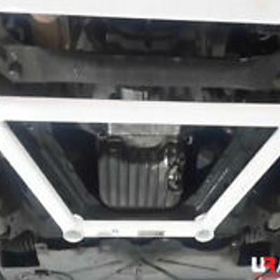 Mazda MX5 NA/NB 90-05 UltraRacing Front SubFrame 4-Point Brace Foto van Mazda MX5 NA/NB 90-05 UltraRacing Front SubFrame 4-Point Brace
