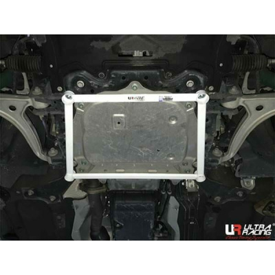 Mazda MX5 ND 15+ UltraRacing 4-Point Front Lower Brace Foto van Mazda MX5 ND 15+ UltraRacing 4-Point Front Lower Brace