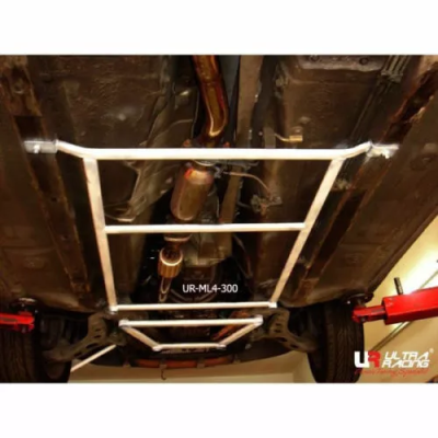 Mazda MX5 NA/NB 90-05 UltraRacing 4-Point Mid Lower Chassis Brace Foto van Mazda MX5 NA/NB 90-05 UltraRacing 4-Point Mid Lower Chassis Brace