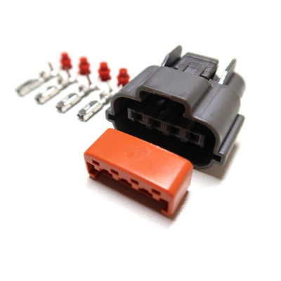 Foto van 4 Pin Sumitomo Female Connector