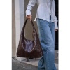 Afbeelding van Knitted Patterned Leather Shoulder Bag Brown