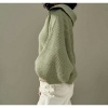 Afbeelding van CROP KNIT BIG COLLAR *IN GREEN & BEIGE