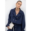 Afbeelding van CROP TRENCH JACKET *in navy & khaki. ALS SET 99.-