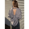Afbeelding van NEW DROP: HAUTE L'AMITIÉ MELVIN STRIP TWIST BOW SHIRT