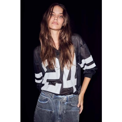 Foto van PRE-ORDER! HAUTE L'AMITIÉ DRIFT NUMBER LS TEE