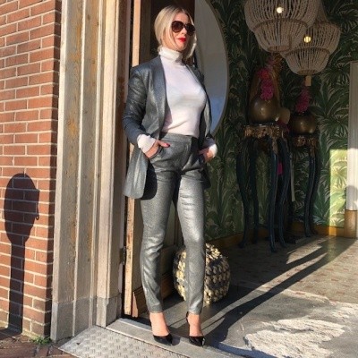Foto van Alix the Label ladies woven foil stretch Pants silver