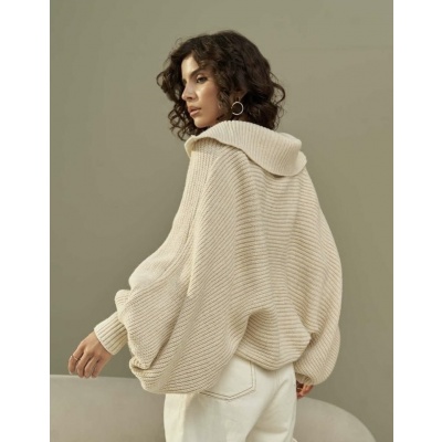 Foto van CROP KNIT BIG COLLAR *IN GREEN & BEIGE