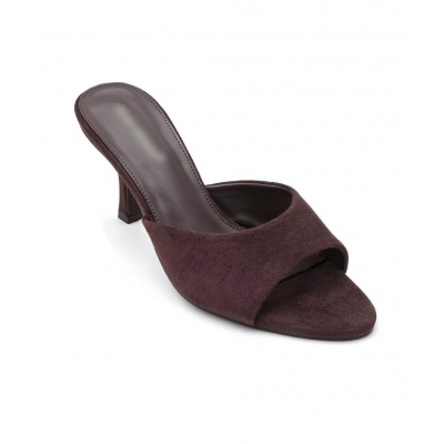 Foto van HEELED SANDALS