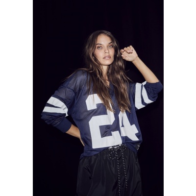 Foto van PRE-ORDER! HAUTE L'AMITIÉ DRIFT NUMBER LS TEE