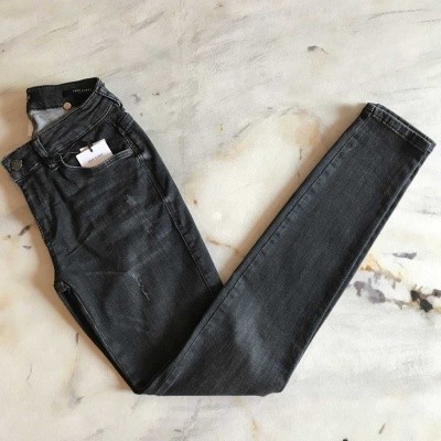 Foto van Guess Sexy Curve Jeans
