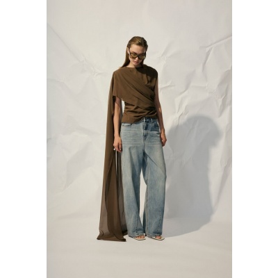 Foto van GESTUZ DARLY BLOUSE TOP 