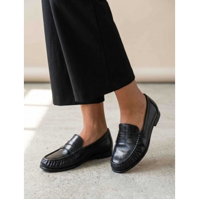 Foto van MOCASSINS LOAFERS BLACK