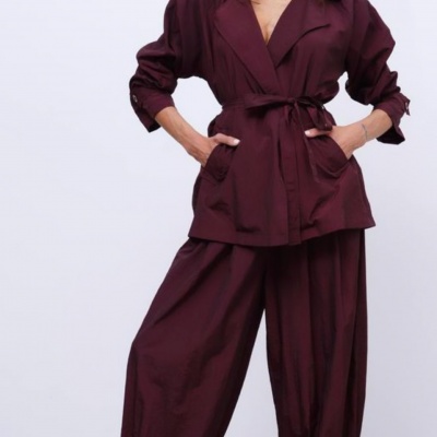 Foto van CLARET RED SET 