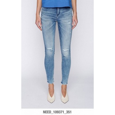 Foto van Drykorn Jeans Need 109371 Damaged lightblue