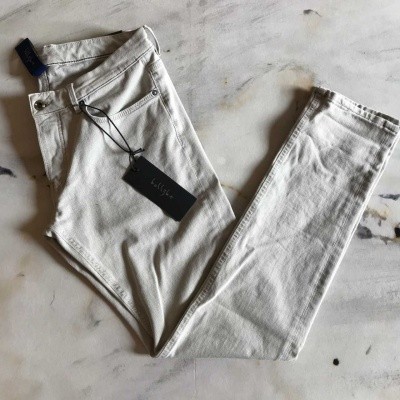 Foto van Koll3kt Jeans Used White